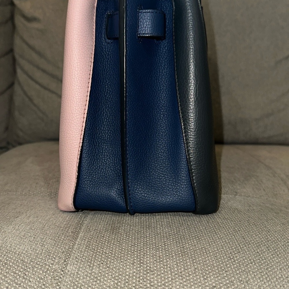 MCM  Bag - Picture 12 of 17
